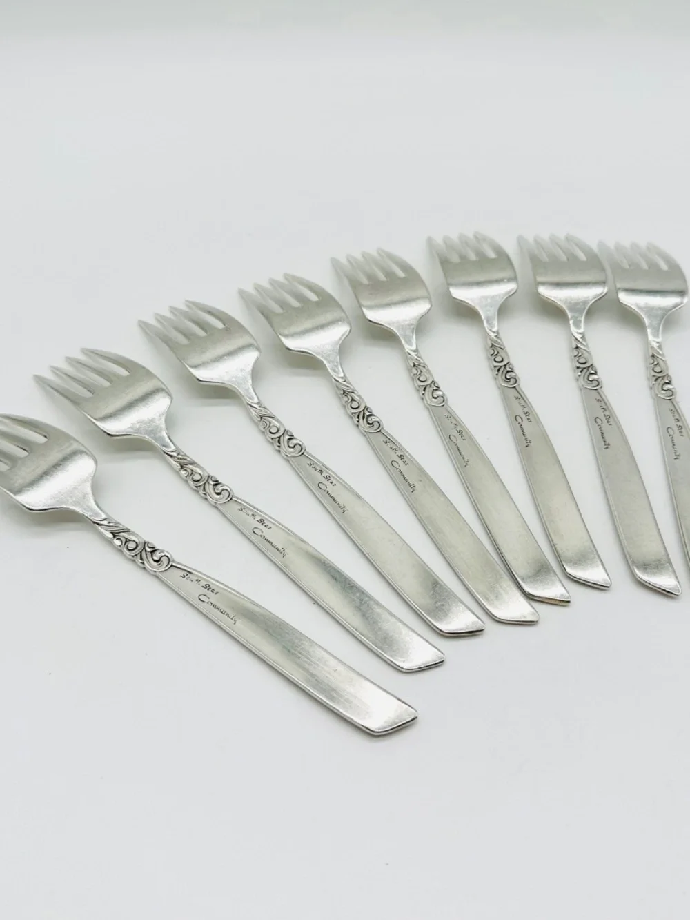 Vintage Oneida Community South Seas Salad Forks Silver-Plate Flatware Set of 8